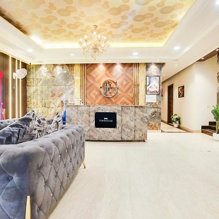 Super Townhouse Grand Fortune Амритсар Экстерьер фото