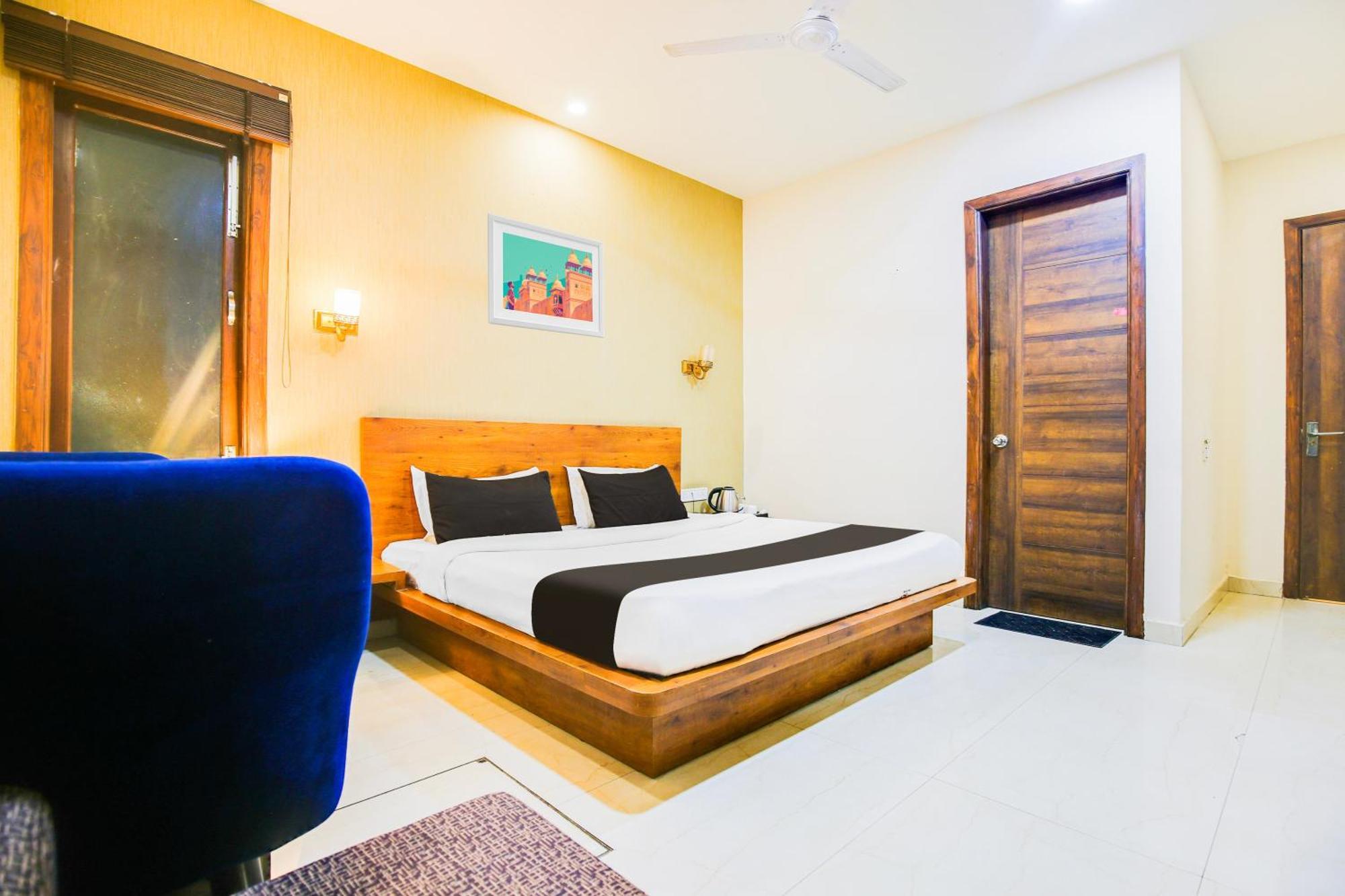 Super Townhouse Grand Fortune Амритсар Экстерьер фото